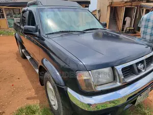 Nissan Frontier Automatic 2005 Black