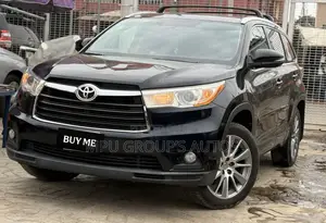 Toyota Highlander 2015 Black