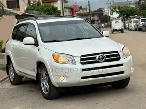 Toyota RAV4 2008 White