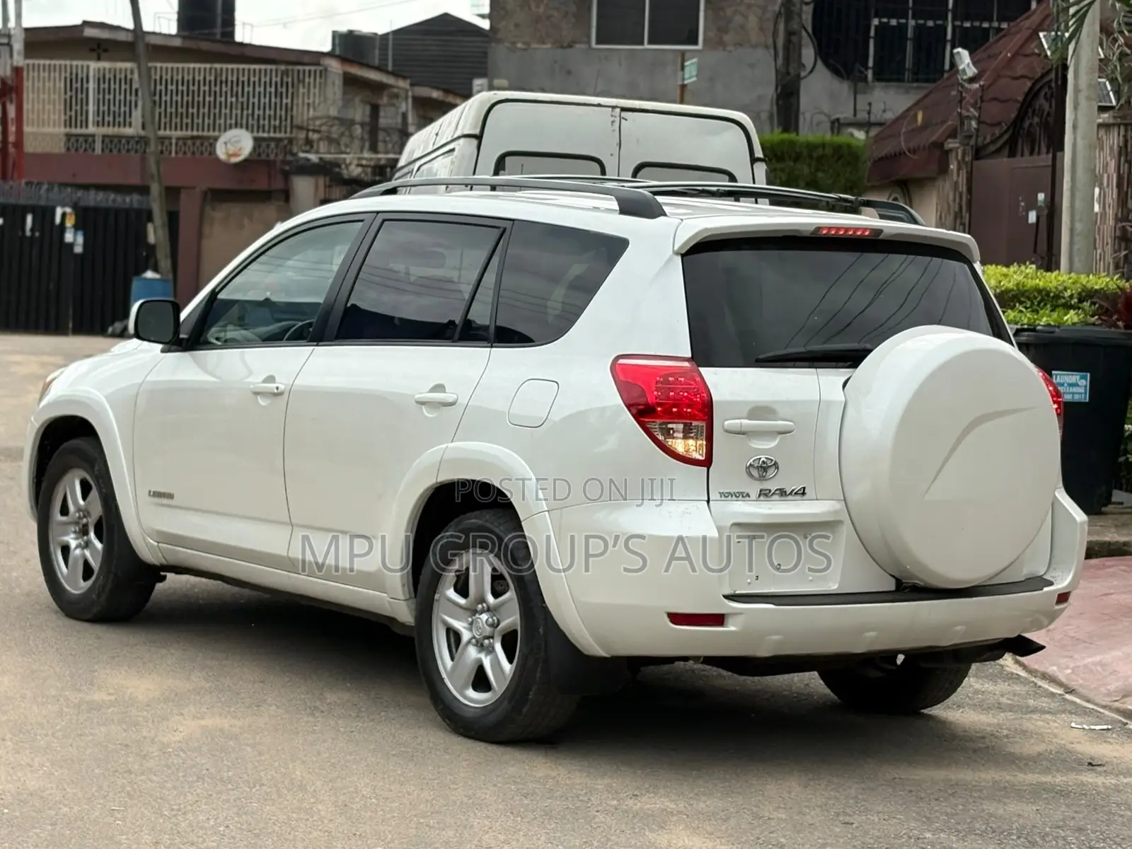 Toyota RAV4 2008 White