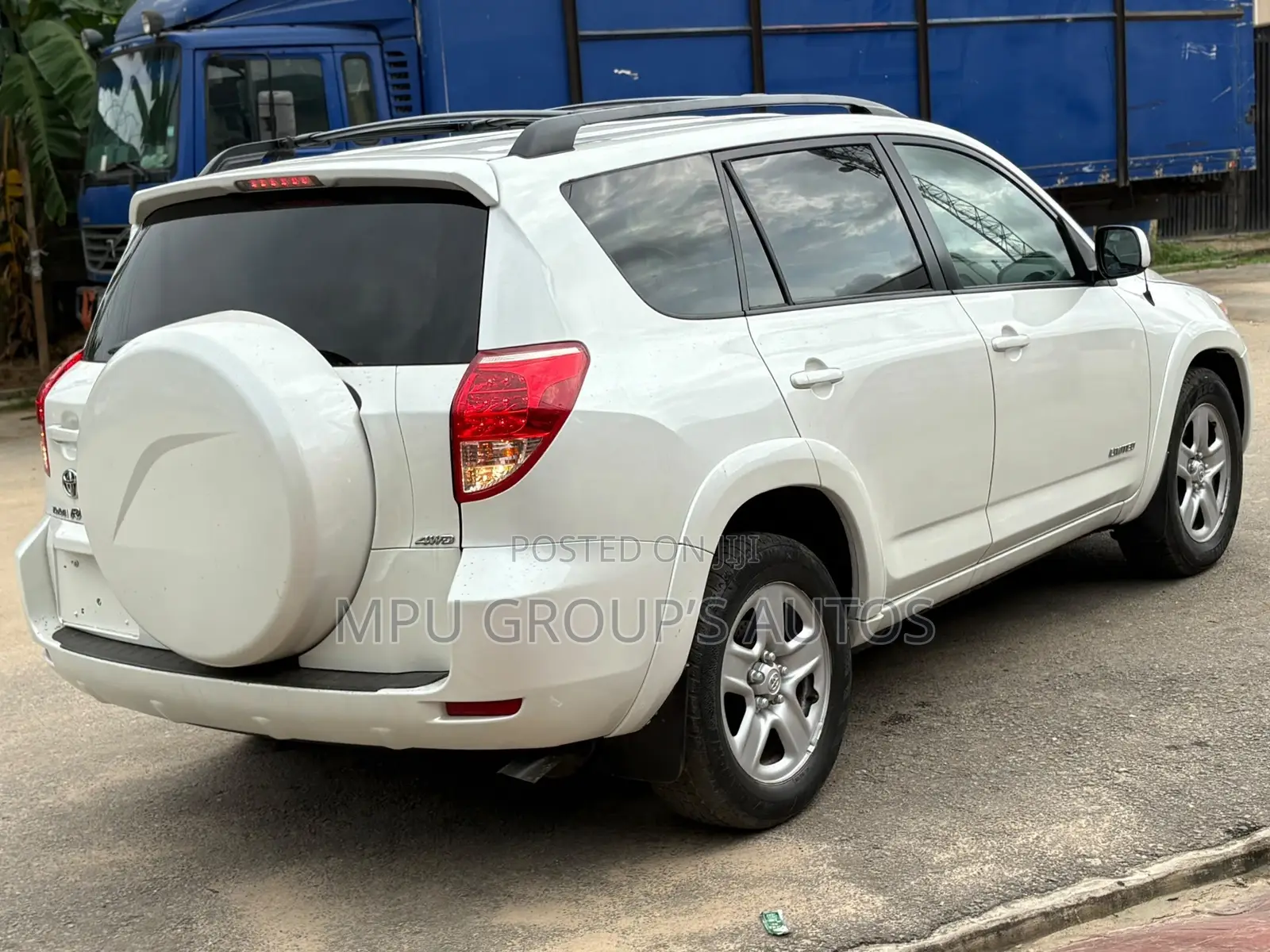 Toyota RAV4 2008 White