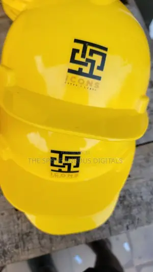 Customized Safety Helmets & Reflective Jackets/Vests (Branded PPE)