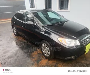 Hyundai Elantra 2011 Black