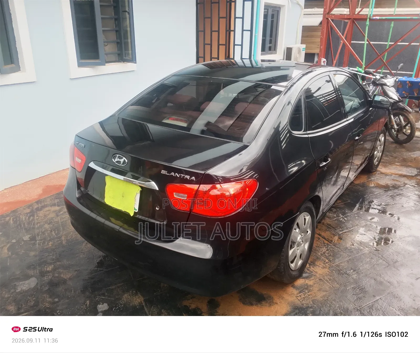 Hyundai Elantra 2011 Black