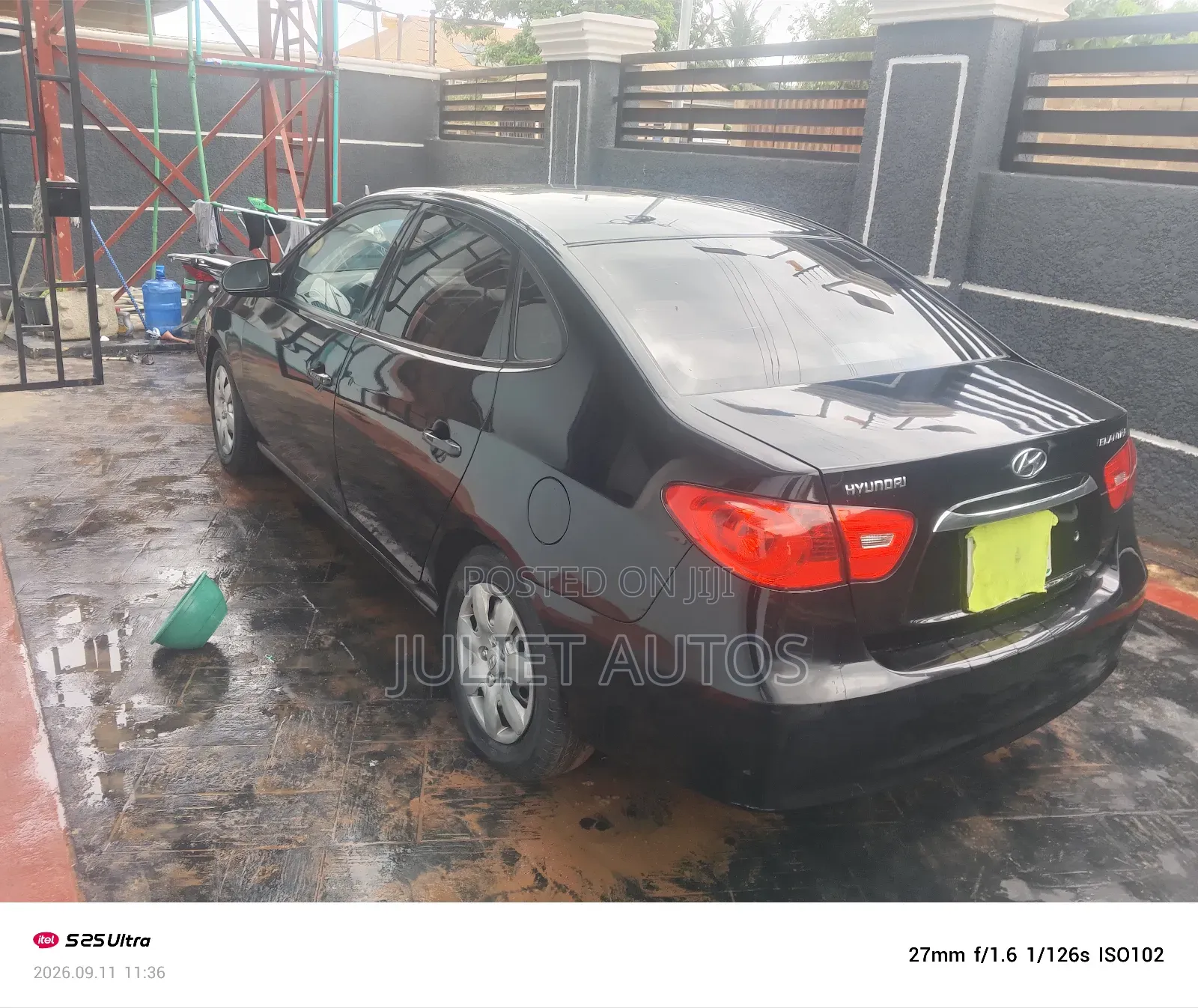 Hyundai Elantra 2011 Black