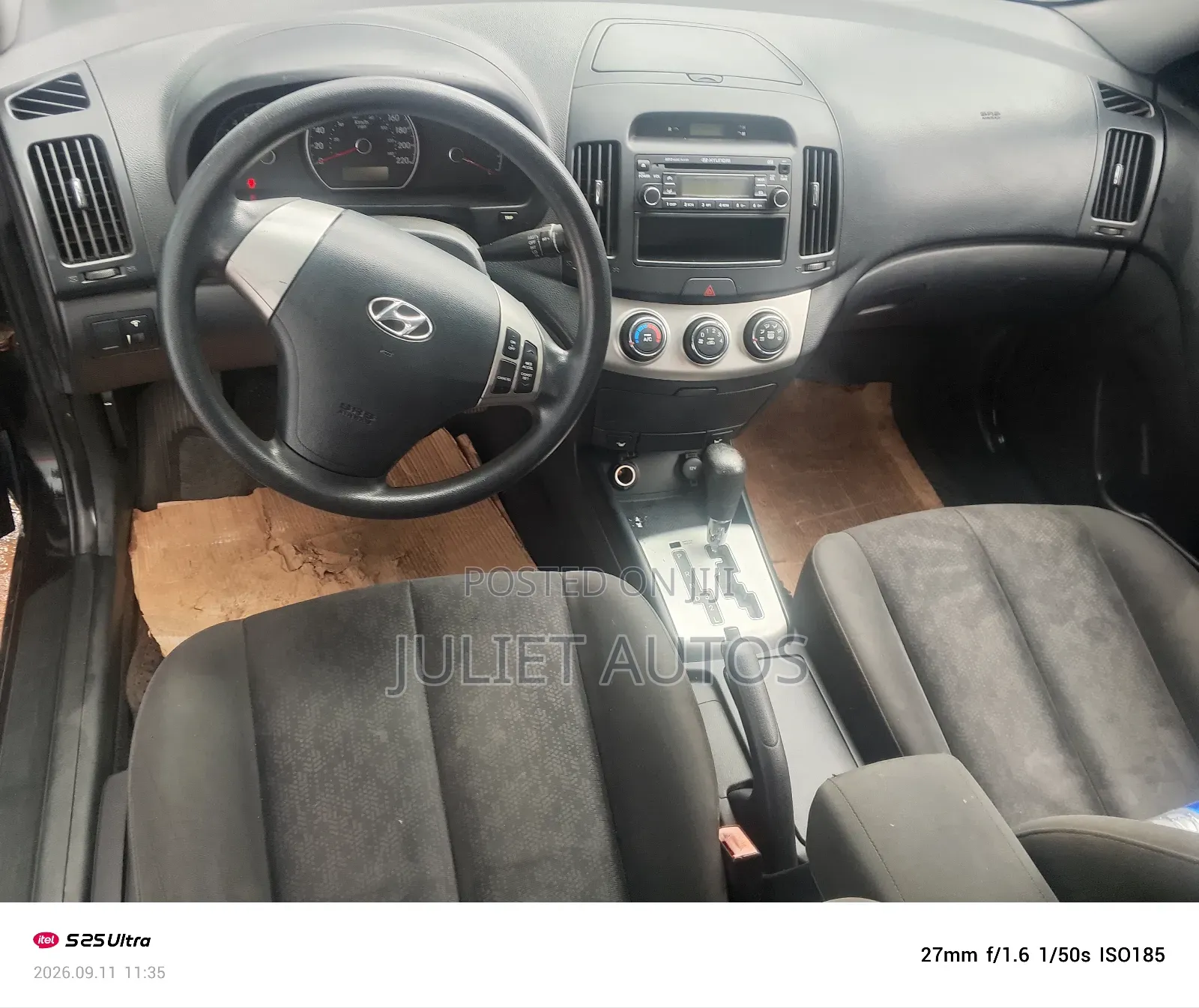 Hyundai Elantra 2011 Black