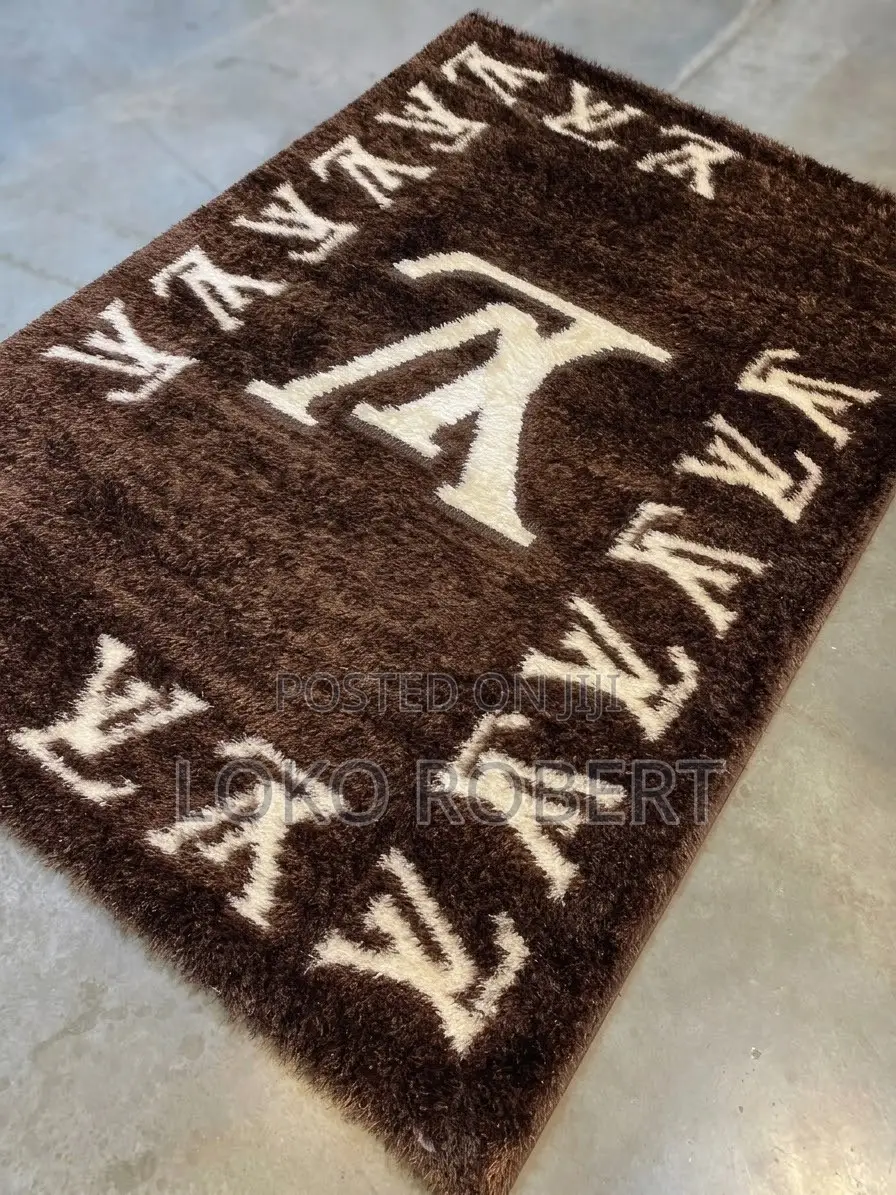 VIP Designers Turkey Center Rug- 4by6ft, 5by7ft, 7by10ft