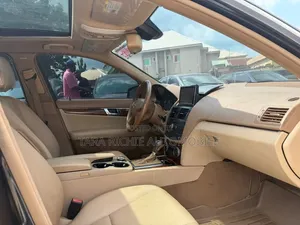 Mercedes-Benz C300 2008 Black