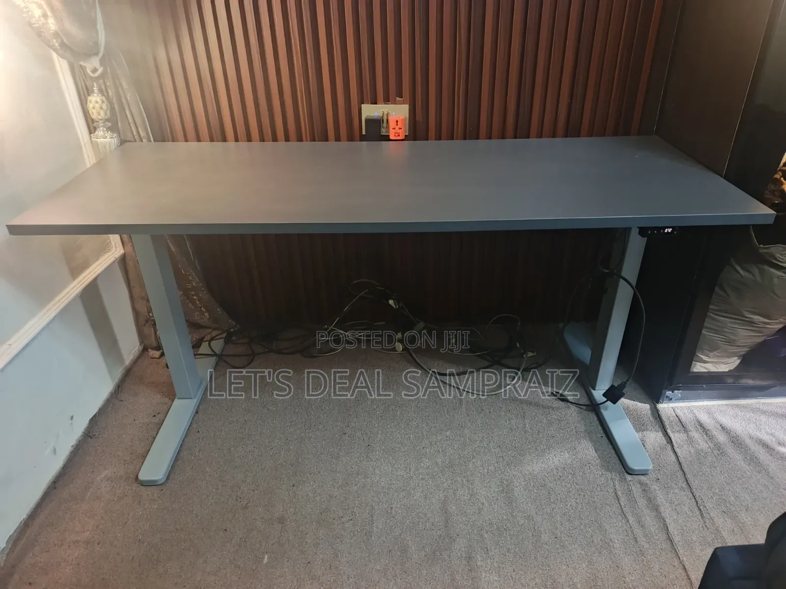 Electric Adjustable Sit-Stand Desk