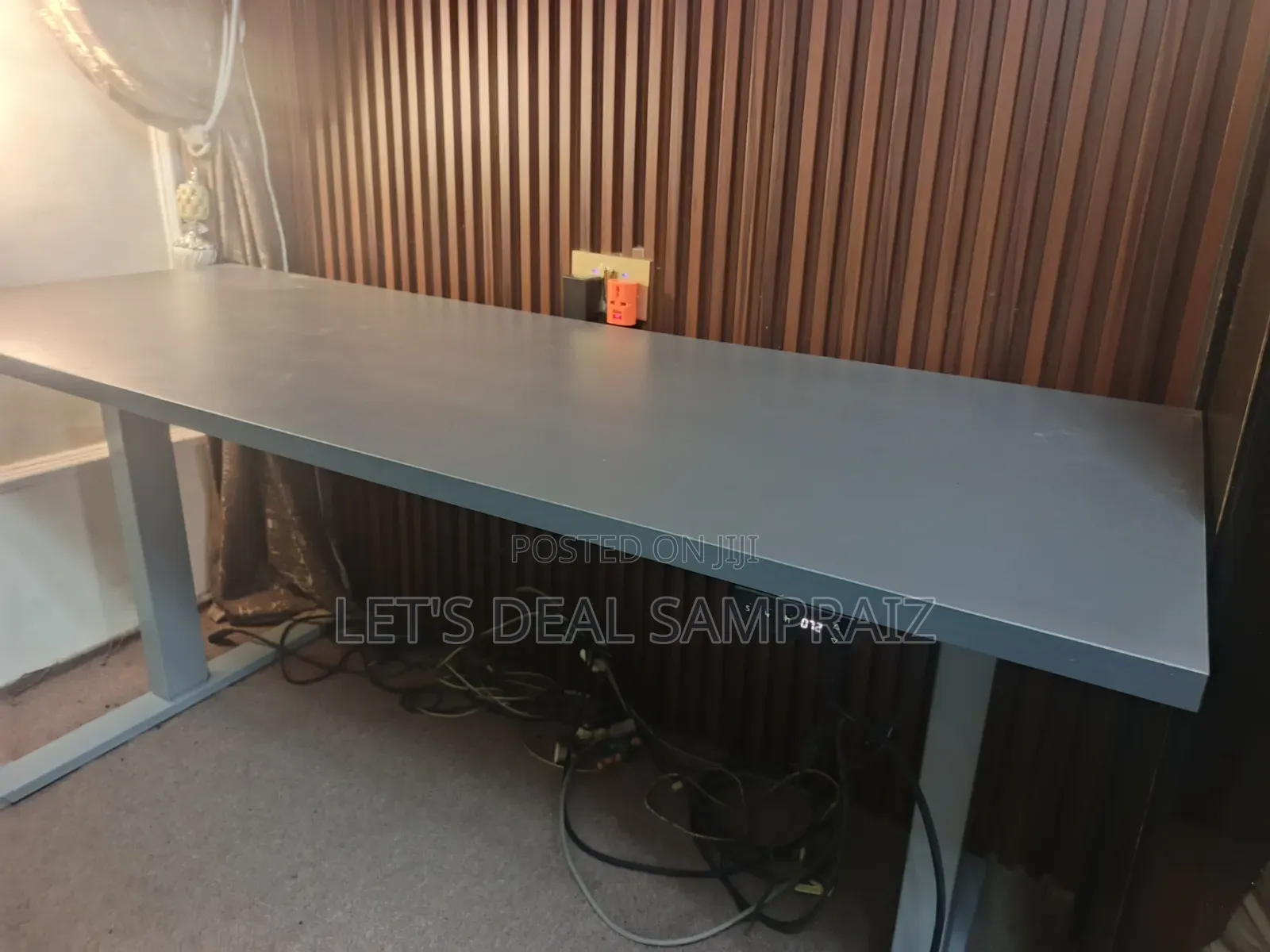 Electric Adjustable Sit-Stand Desk