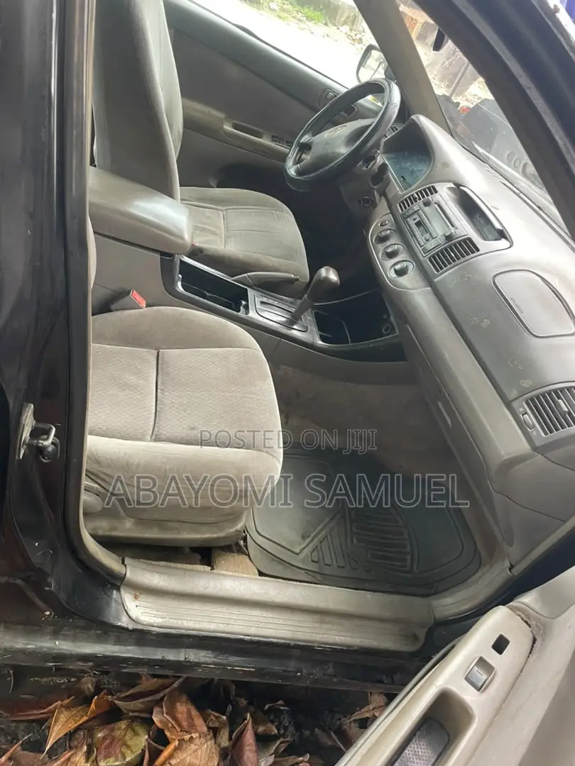 Toyota Corolla 2004 Green