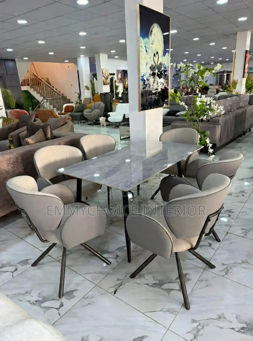 Luxury 6 Seaters Modern Dining Set