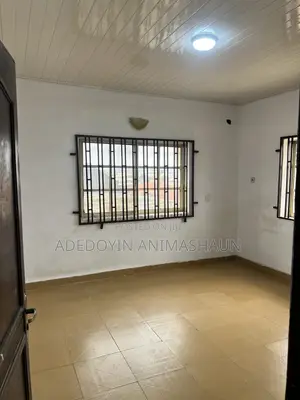 1bdrm Shared Apartment in Jide Elias, Akala Express for rent