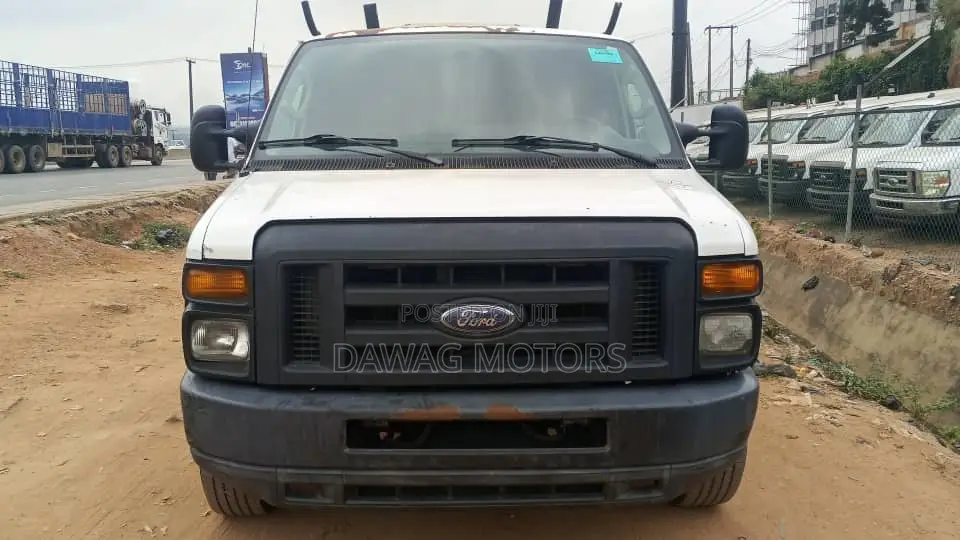 Ford E350 2013 White