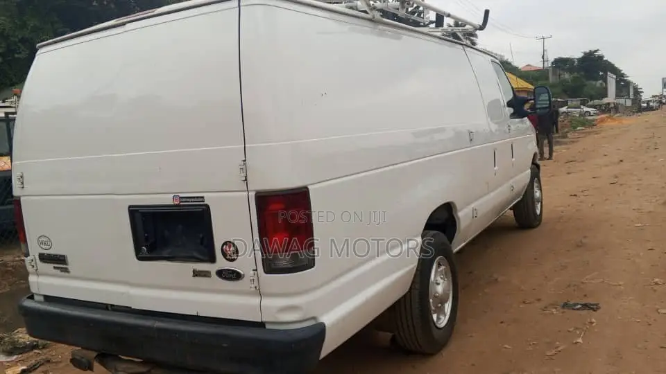 Ford E350 2013 White