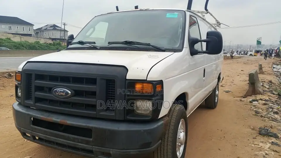 Ford E350 2013 White