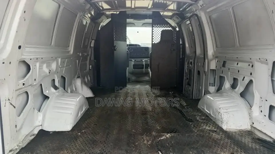 Ford E350 2013 White