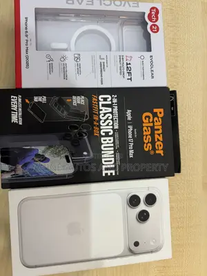 New Apple iPhone 17 Pro Max 256 GB White