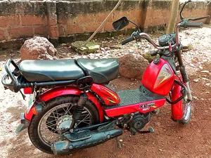 TVS XL 100 2022 Red
