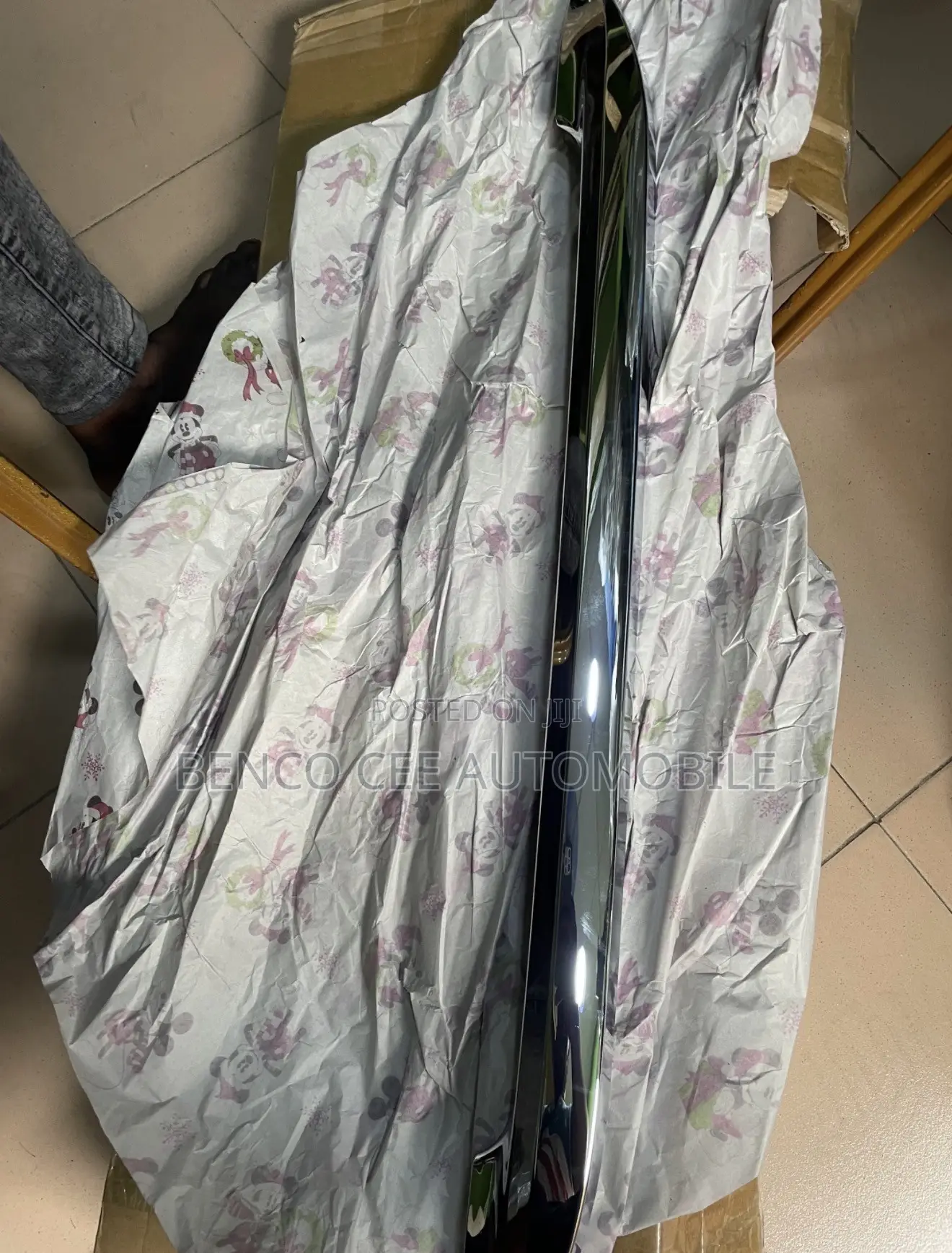 Original Boot Dish Lexus Gx460