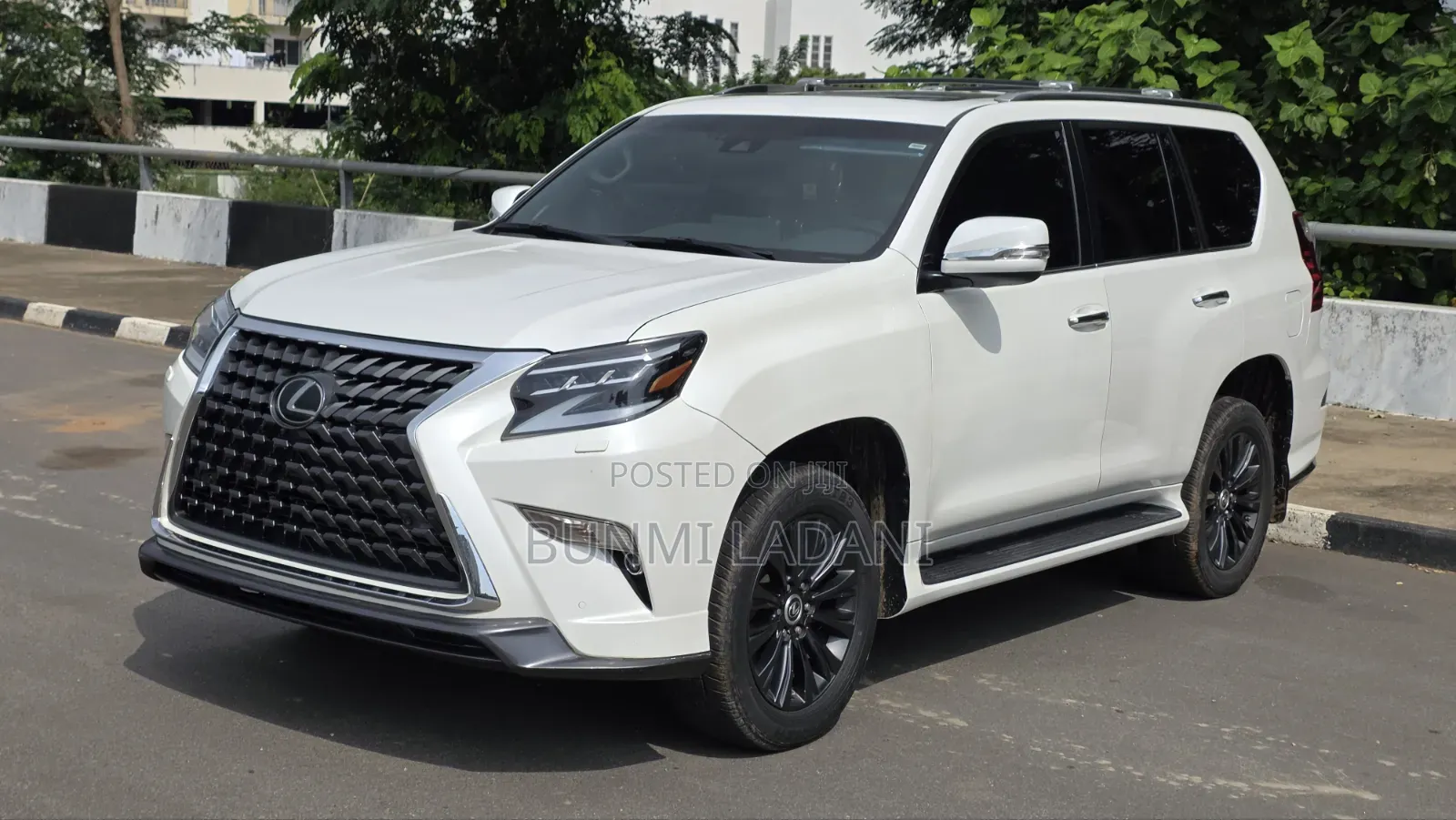 Lexus GX 460 AWD 2022 White