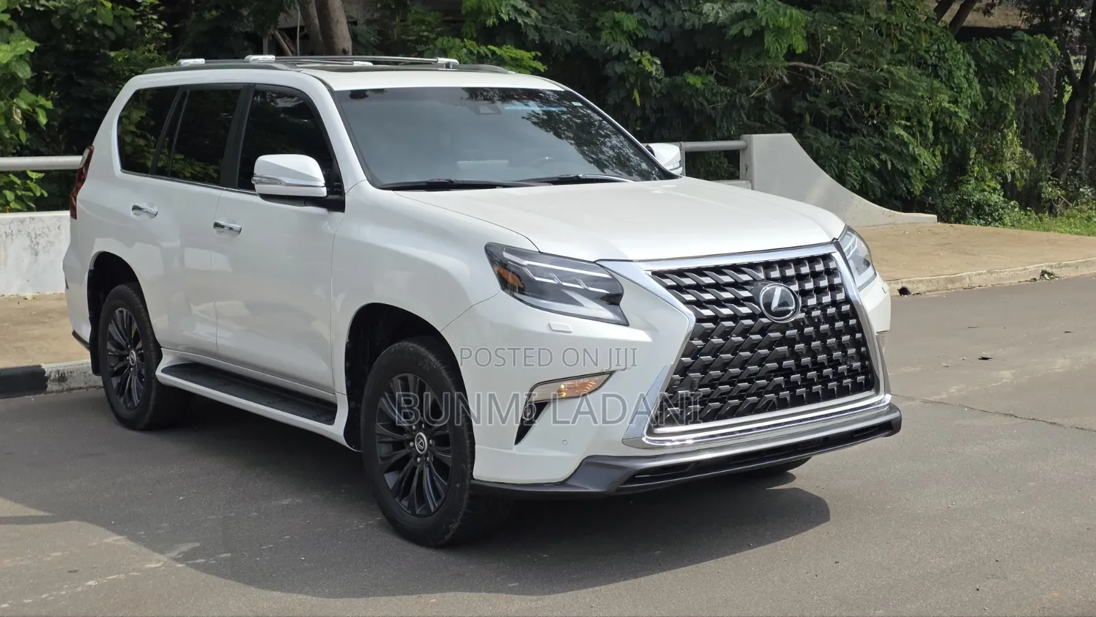 Lexus GX 460 AWD 2022 White