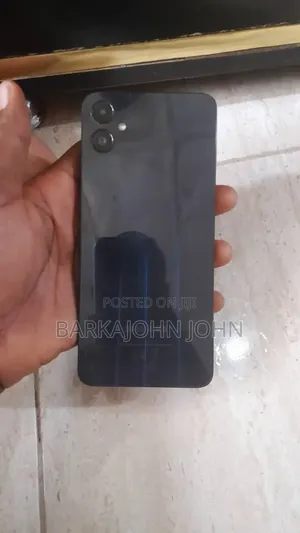 Samsung Galaxy A05 64 GB Black