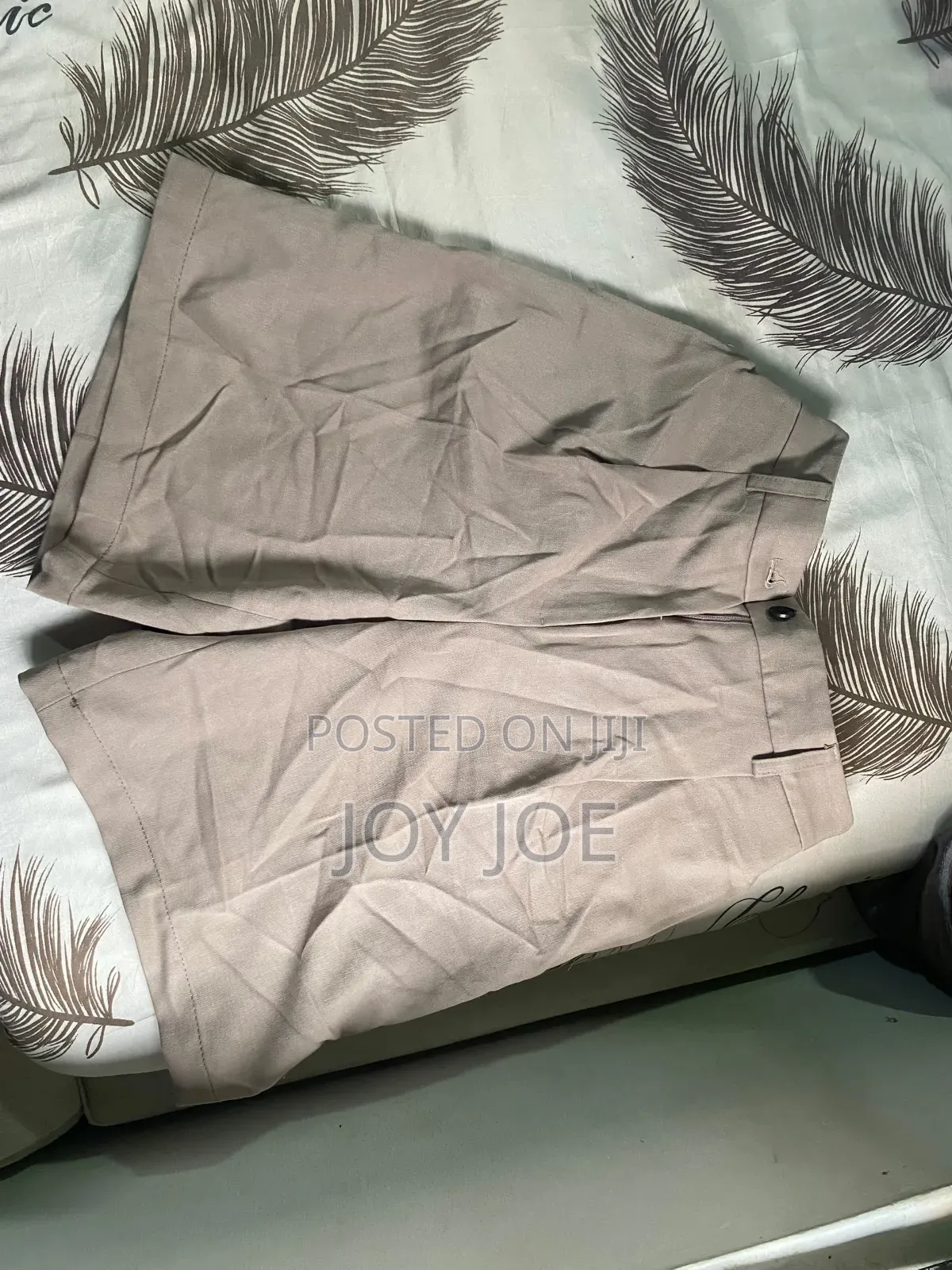 Nice  Tailored Short