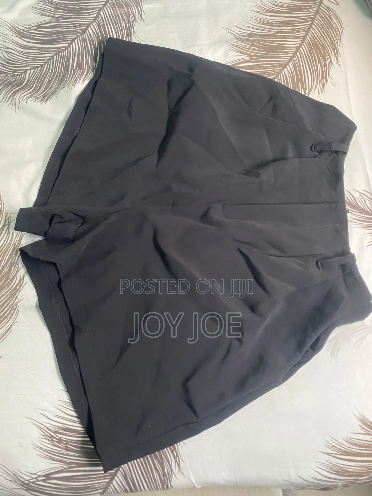 Nice  Tailored Short