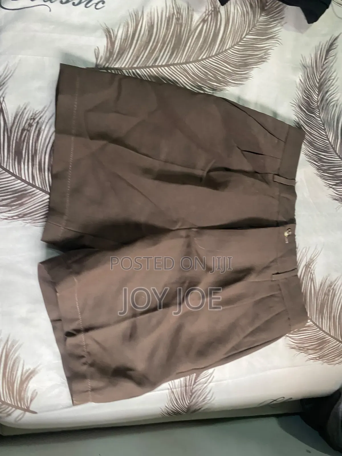 Nice  Tailored Short