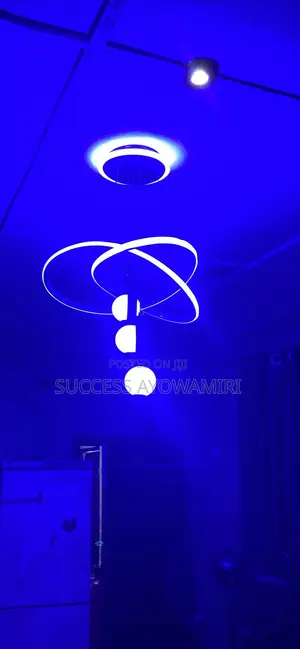 Modern LED Chandelier Light – New