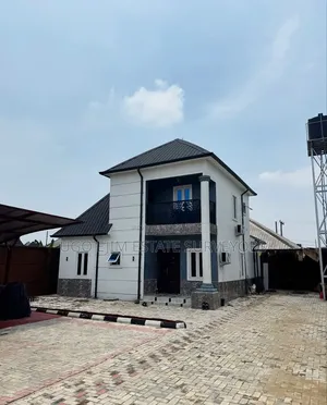 3bdrm Duplex in Port-Harcourt for sale