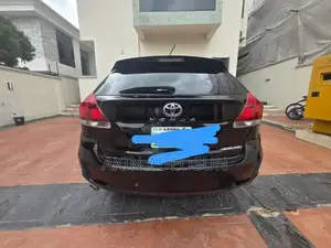 Toyota Venza LE AWD V6 2013 Black