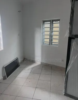 2bdrm Apartment in Greenland Estate Ii, Ogombo for rent