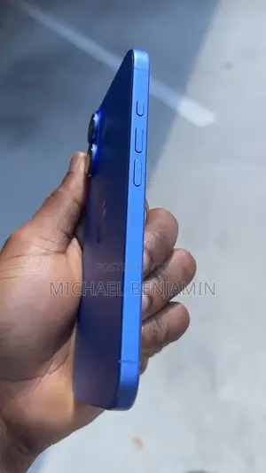 Apple iPhone 16 256 GB Blue