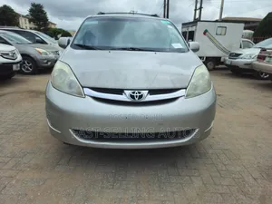 Toyota Sienna XLE Limited AWD 2006 Silver