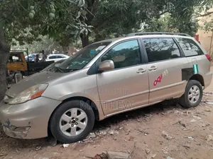 Toyota Sienna 2006