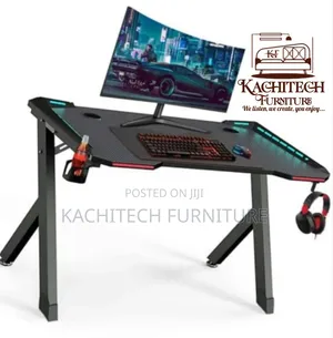 Non Adjustable Game Table