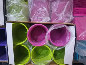 Pen Stand in Different Colors and Types