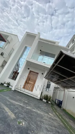 Furnished 5bdrm Duplex in Ologolo for sale