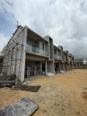 Furnished 3bdrm Townhouse/Terrace in Secured Estate for sale