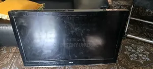 42 Inches LG Television Led With Blinking Screen