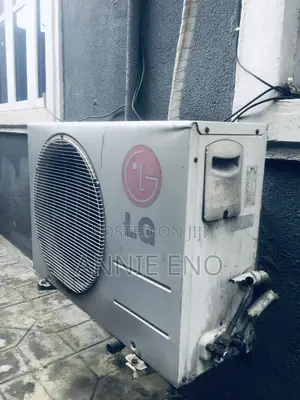 Air Condition. This AC Is in Good and Perfect Condition