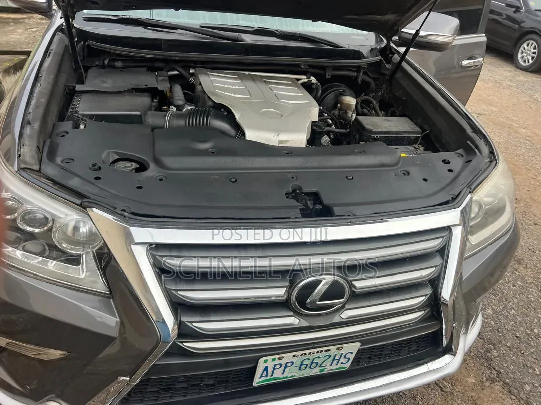 Lexus GX 2014 Silver