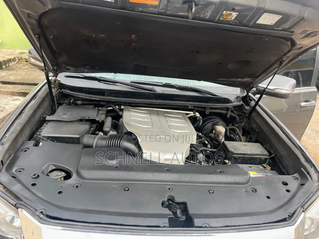 Lexus GX 2014 Silver