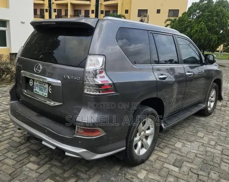 Lexus GX 2014 Silver