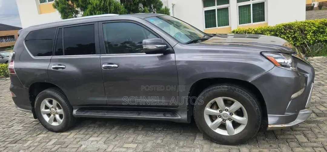 Lexus GX 2014 Silver