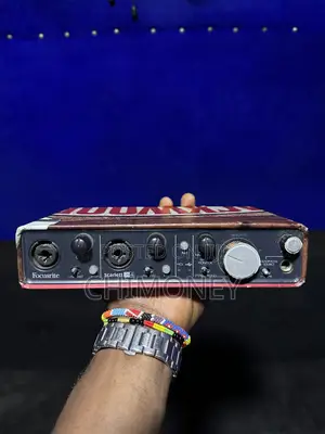 Focusrite Scarlett 2i4