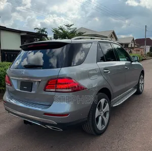 Mercedes-Benz GLE-Class 2016 Gray