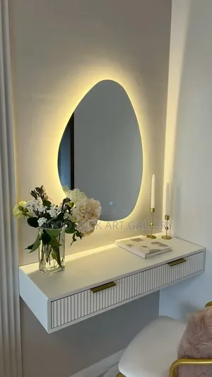 Led Light Wall Mirror
